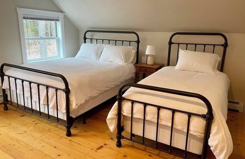 Greensboro Other | Cozy 3-bedroom farmhouse in VT's idyllic NEK