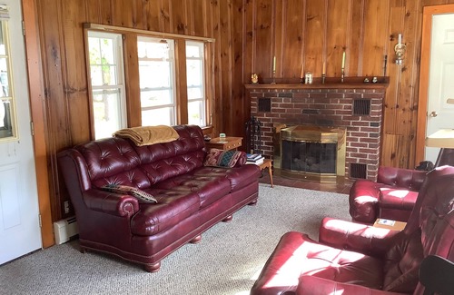 Westbrook House | Cozy 3 Bedroom Farmhouse Master bedroom w/private Bath
