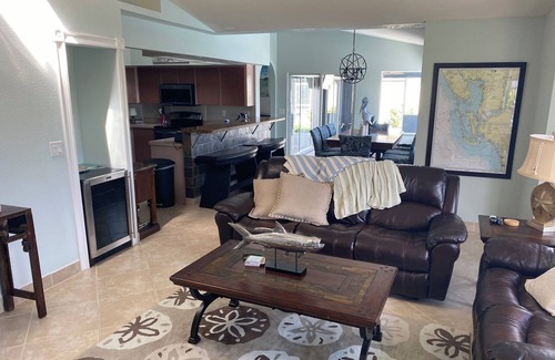 Port Charlotte House | Cozy 3-bedroom house in peaceful Port Charlotte with a pool on the canal