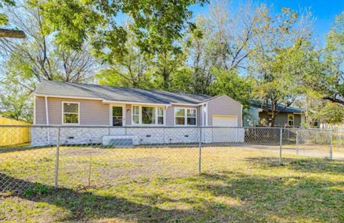 Tulsa House | Cozy 3-Bedroom Home – Sleeps 6