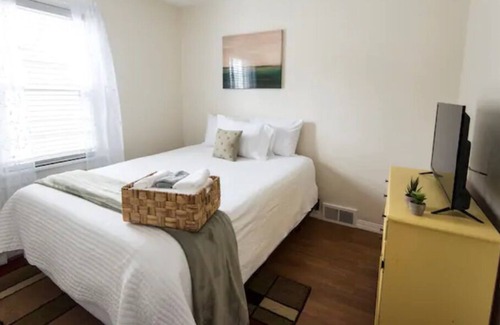 La Salle House | Cozy 3 Bedroom Home Starved Rock Pets Welcome