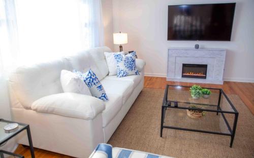 Reynoldsburg House | Cozy 3 Bedroom Home
