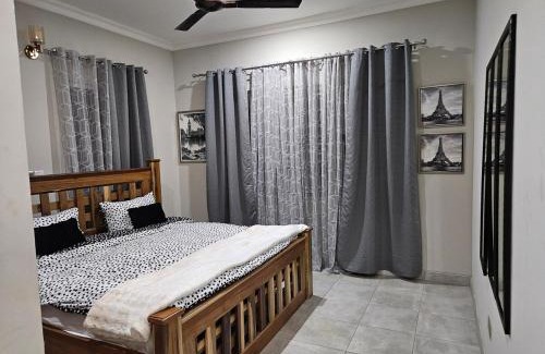 Adenta Villa | Cozy 3 bedroom house in Frafraha