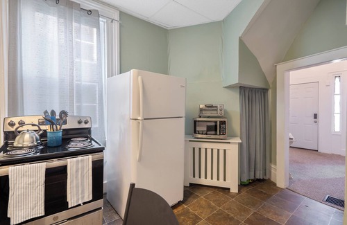 Oswego House | Cozy 3-bedroom house in charming Oswego close to everything, long stays allowed