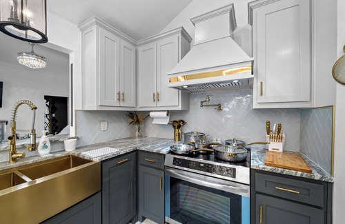Southwest Arlington House | Cozy 3-bedroom house in welcoming Arlington with WiFi, AC