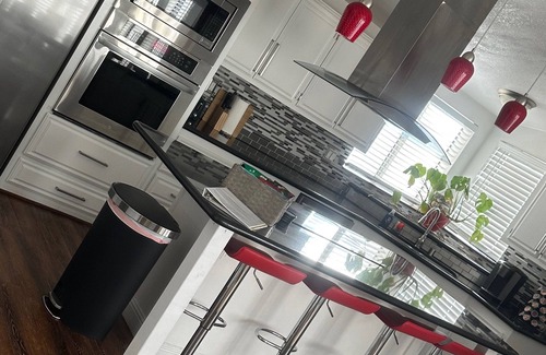 Sunrise Manor House | Cozy 3-bedroom house in delightful Las Vegas with Pool, WiFi, AC