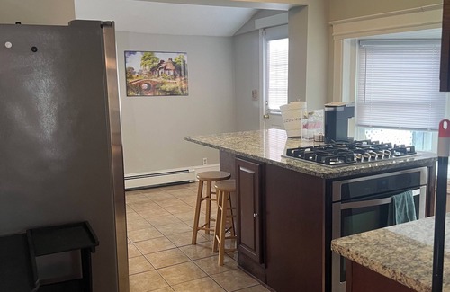 Pennington House | Cozy 3-bedroom house in charming Pennington NJ