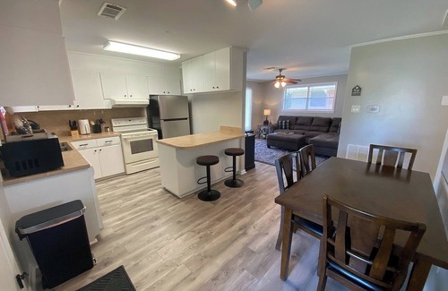LaPlace House | Cozy 3-bedroom house with WiFi in quiet neighborhood