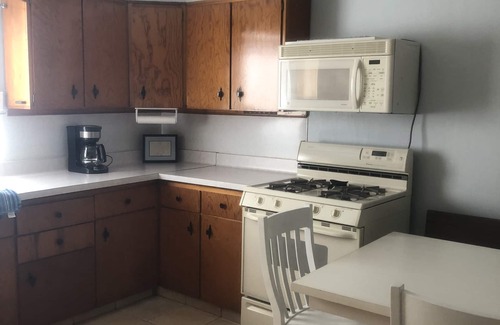 Oshkosh House | Cozy, 3 bedroom lakefront home