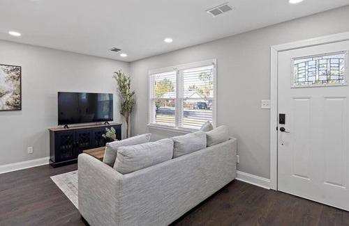 Rock Hill House | Cozy 3 Bedroom - Rock Hill