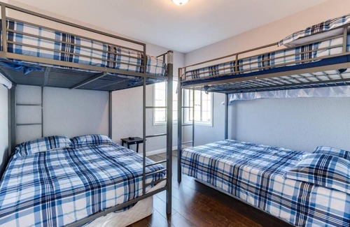 San Fernando Apartment | Cozy 3 bedroom San Fernando Valley