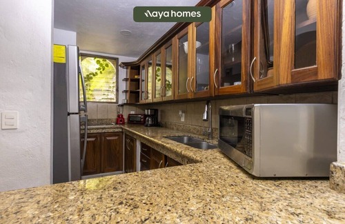 Isla Iguana House | Cozy 3BR House - Front of Marina- Pool