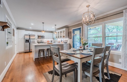 Dallas House | Cozy 3BR Perfect Patio, Nintendo Switch - Perfect for Families and Pets