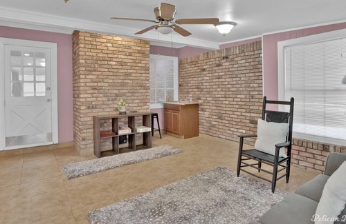Shreveport House | Cozy 3BR Retreat│ 11 min to Downtown│ Pet Friendly