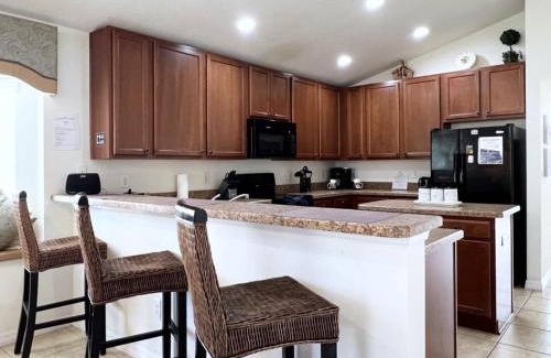 Veranda Palms House | Cozy 4 Bed 3 Bath Private Pool Home with Game Room home