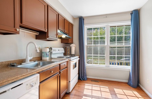 Montgomery Village House | 🌲☀️Cozy 4 Bedroom Home Away from Home☀️🌲