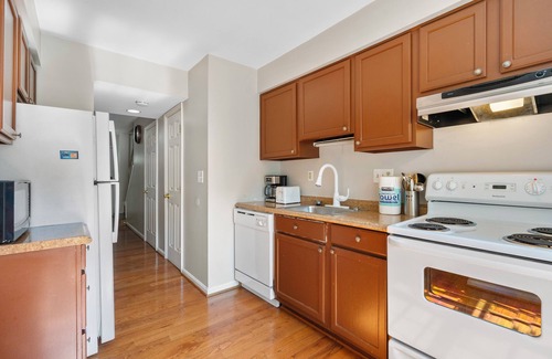 Montgomery Village House | 🌲☀️Cozy 4 Bedroom Home Away from Home☀️🌲