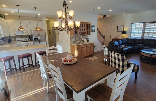 Ellicottville House | Cozy 4 Bedroom, 3 Bath House 1 mile from Village