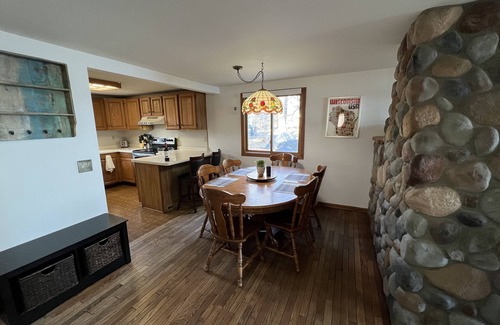 Juneau Cabin | Cozy 4 Bedroom Cabin on Sinissippi Lake Just 60 min from Milwaukee or Madison