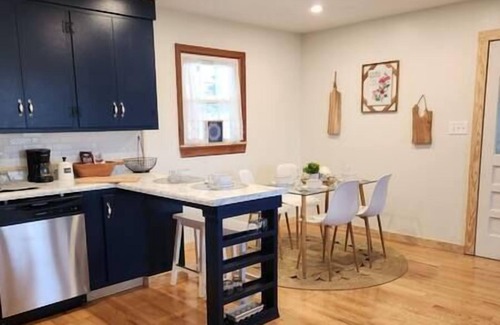 Hamptonville House | Cozy 4 Bedroom Cottage on Historic 120 acre Farm
