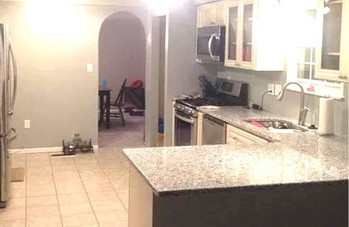 Plum House | Cozy 4 Bedroom Home w/pool. 2 miles from US Open! Prime Location! Pets OK