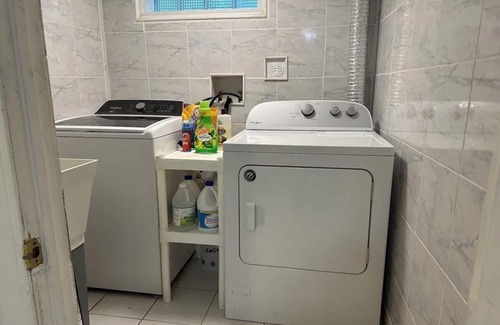 West Chicago House | Cozy 4-bedroom house , 3-full baths in marvelous West Chicago with WiFi, AC,