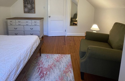 Fleet House | Cozy 4-bedroom house in Norfolk Riverfront Neighborhood