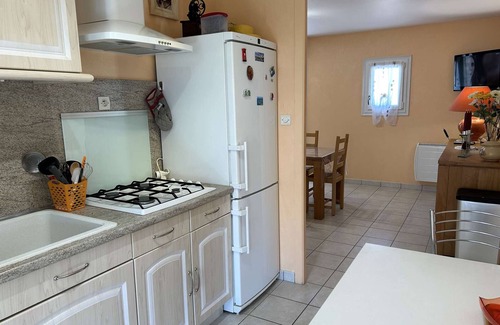 Le Fenouiller House | Cozy 4-room House, Sleeps 6, Near St Gilles Croix de Vie, with Garden & Veranda