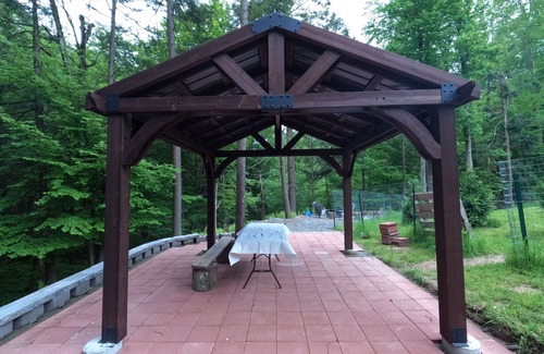 Greentown House | Cozy 4bd with the gym, sauna, hot tube seasonal pool