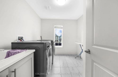 Adjala-Tosorontio House | Cozy 5 bedrooms & 5 bathrooms House