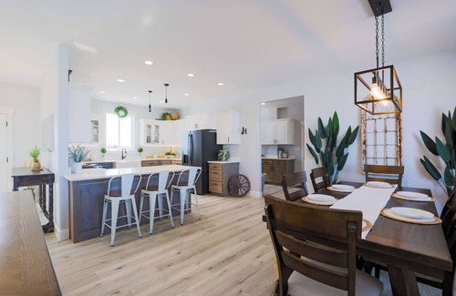 Rigby House | Cozy 6 bedroom home minutes from Rigby Lake