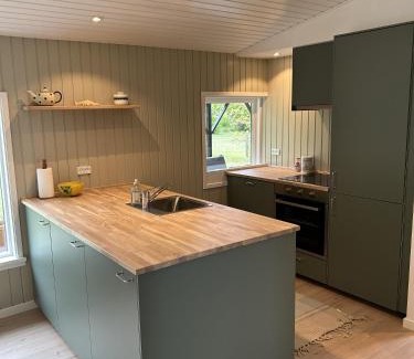 Juelsminde House | Cozy 6 person holiday home in Juelsminde - 5 minutes walk to the beach