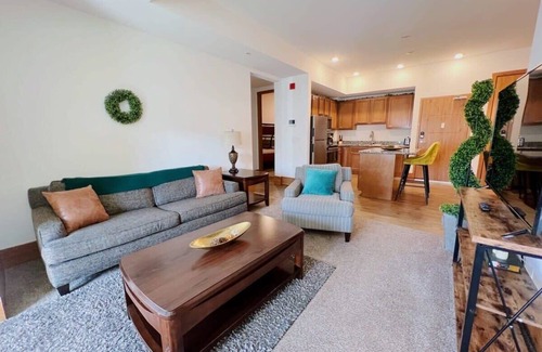 Grandville Apartment | Cozy 6BR/BA Castle Escape with Luxury Amenities