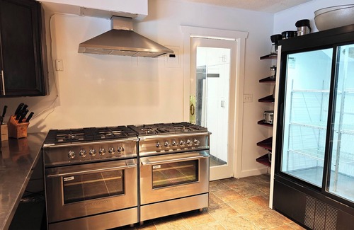 Langley Other | Cozy 7BR Farmhouse w/Pool, Hot Tub, Sauna & More!