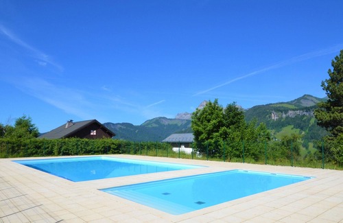 Notre-Dame-de-Bellecombe Apartment | Cozy apartment in Notre-Dame-de-Bellecombe, pool, ski-in/ski-out