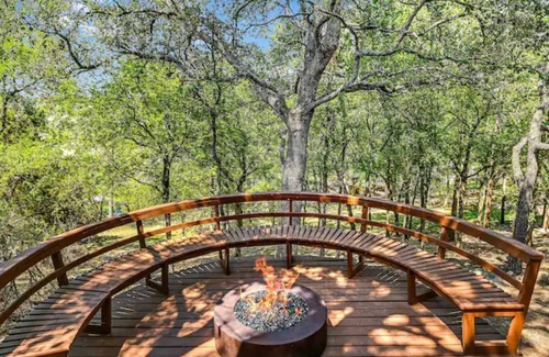Point Pedernales Cabin | Cozy A-Frame Cabin