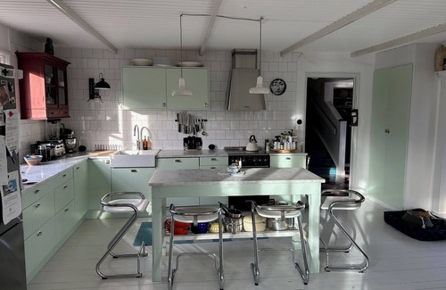 Enskede Villa | Cozy accommodation in garden city, close to Stockholm city center