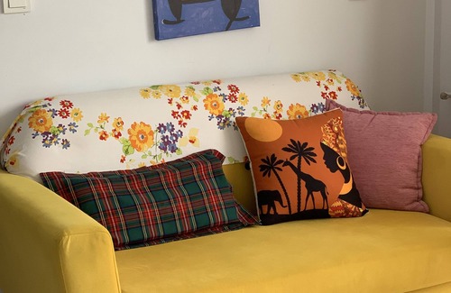 Sigacık Apartment | Cozy accommodation in Sığacık, 2-3 min. to Kaleiçi