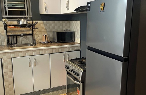 Central Kampala Apartment | Cozy amazing one bedroom unit Mariam