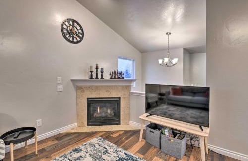 Sand Lake House | Cozy Anchorage Townhome Less Than Half Mile to Jewel Lake!
