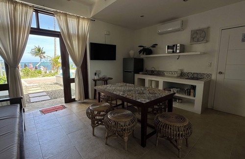 Aklan Province Apartment | Cozy and Affordable Beach Front House in Boracay