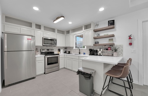 Edinburg House | Cozy and bright 3-bedroom house in Edinburg