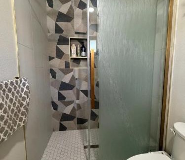 Sunnyvale West Bed & Breakfast | Cozy and Bright Guest Suite in Heart of Sunnyvale