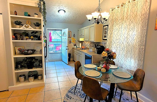 Northeast Raleigh House | Cozy and Bright Retreat Near Raleigh Hotspots