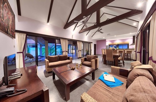 Thong Krut Villa | cozy and bright villa with pool and 3 bedrooms near the beach
