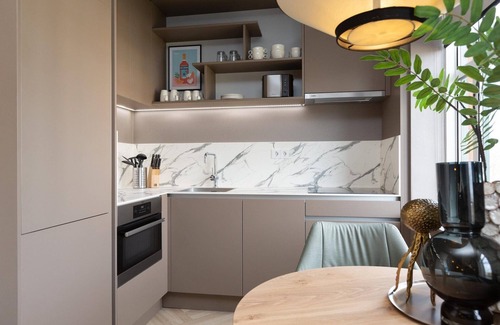 The Hague Center Apartment | Cozy and budget-friendly studio apartment.