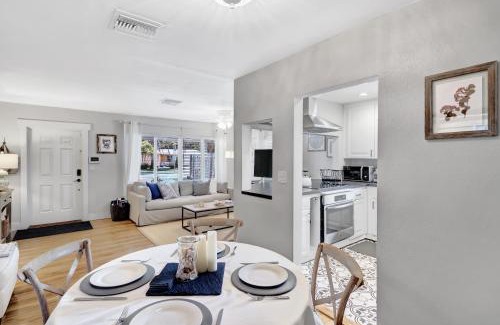 Southside House | Cozy and Charming in SoSo