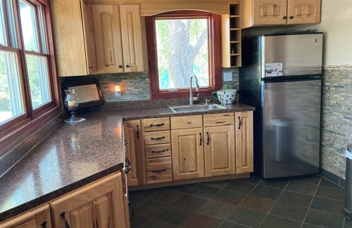 Chadron Cottage | Cozy and clean cottage with lots of character!