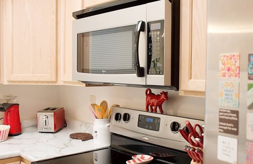 Biwabik House | Cozy and clean newly remodeled property just off Main Street in Biwabik