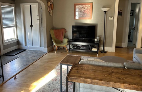 Stevens Point House | Cozy and Close to downtown!